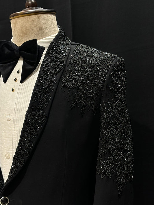 Rathna Kānana 4-Piece Suit