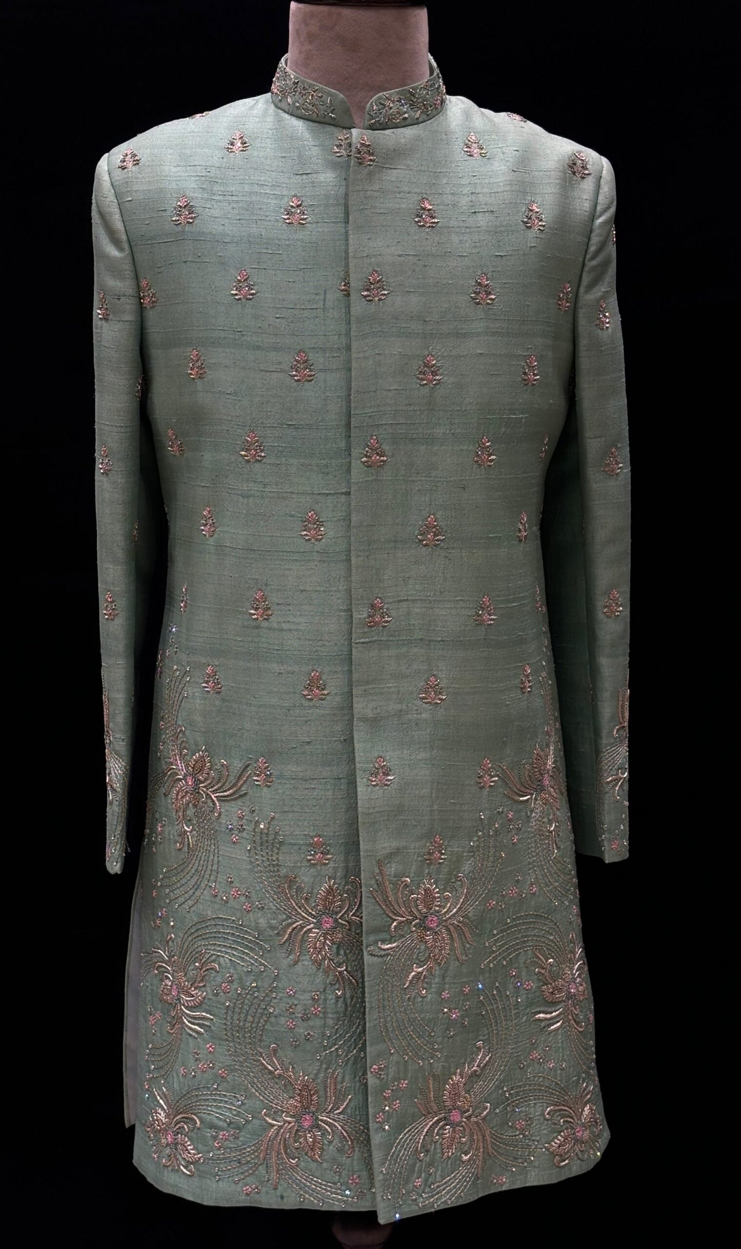 Tulasi Vaibhavam Sherwani