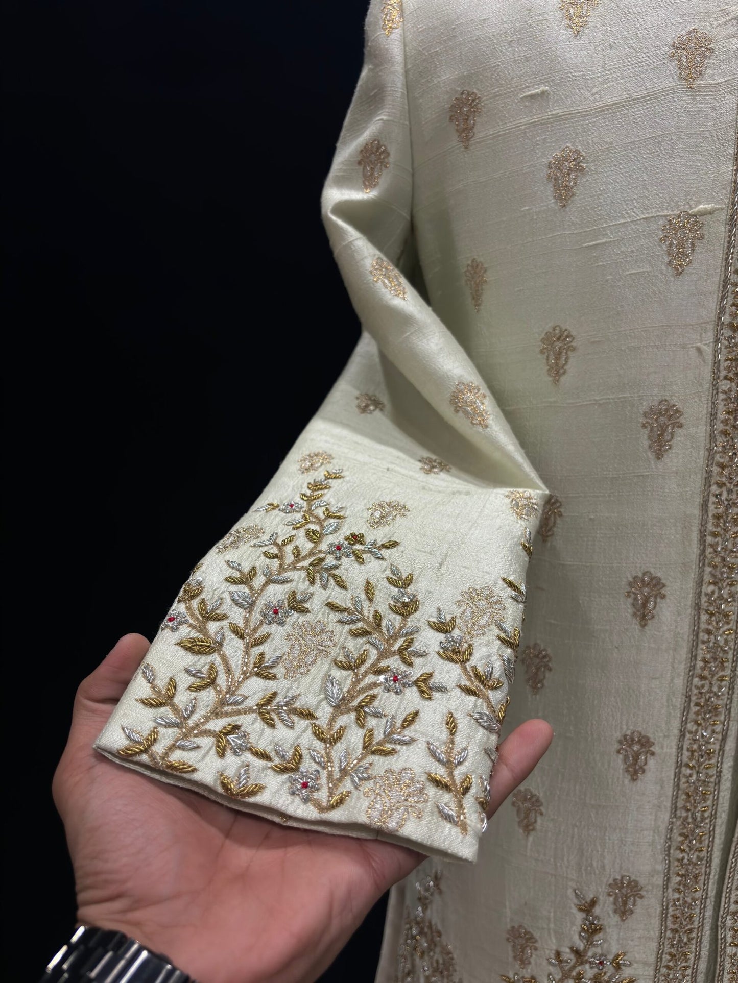 Sowvarna Shikharam Sherwani