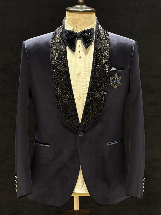 Nakshatraveedhi 4-Piece Suit