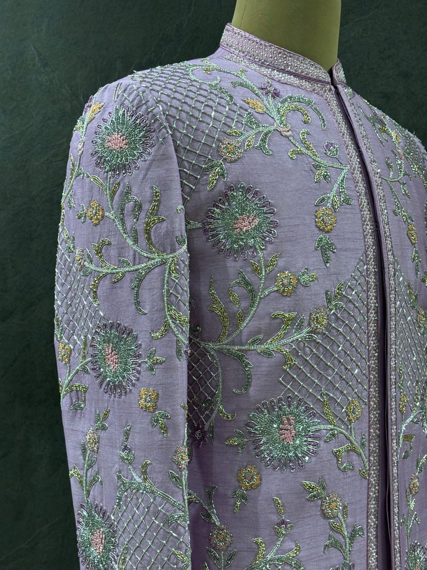 Rajsi Viraasat Sherwani